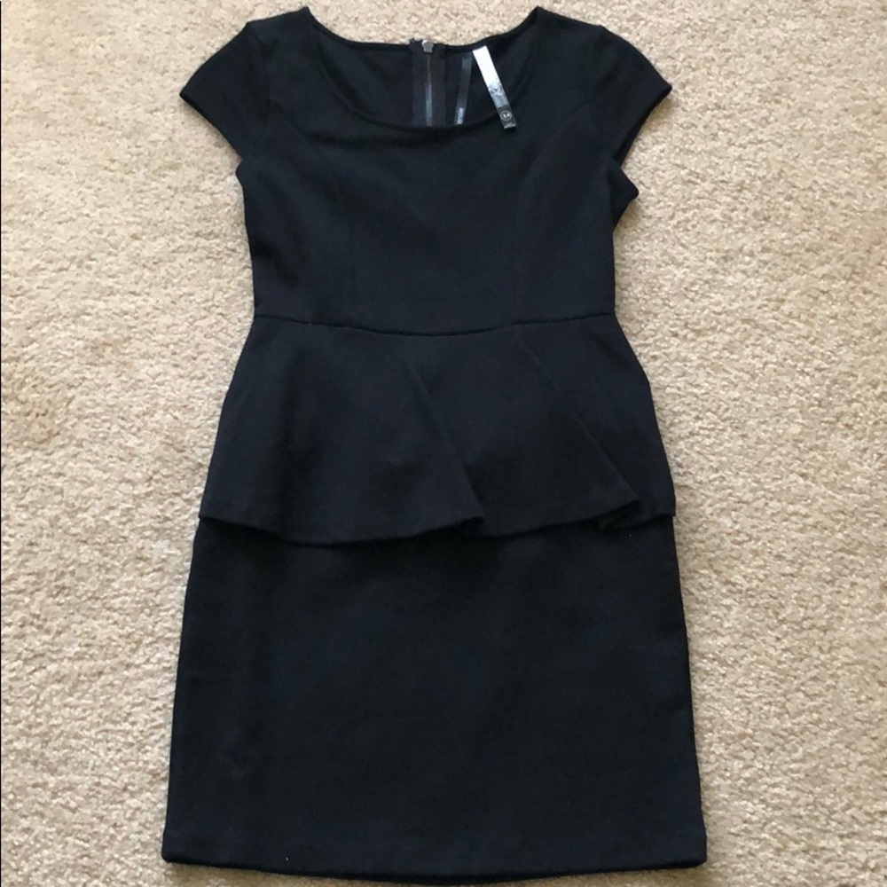 Kensie peplum dress - Picture 2 of 4